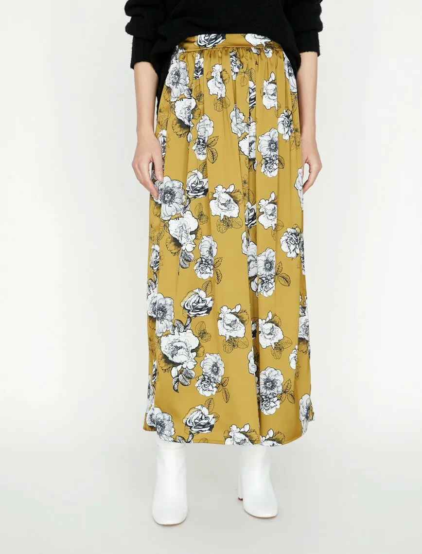 12100 Khaki Floral Maxi Skirt