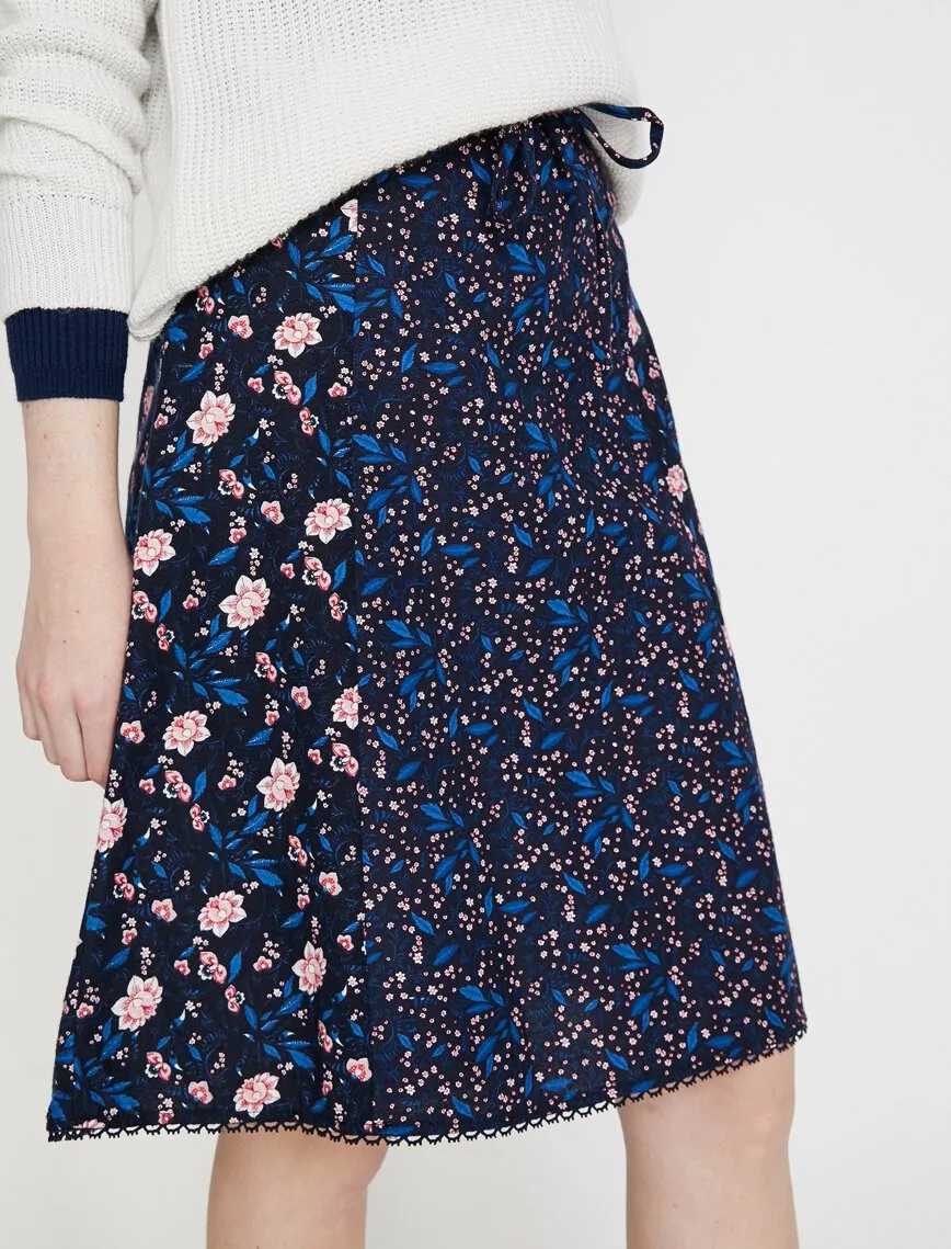 12346 Navy Patterned Midi Skirt