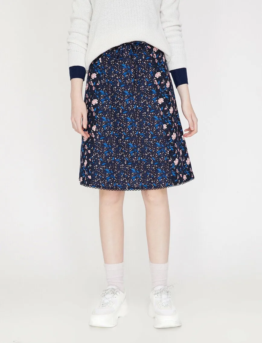 12346 Navy Patterned Midi Skirt