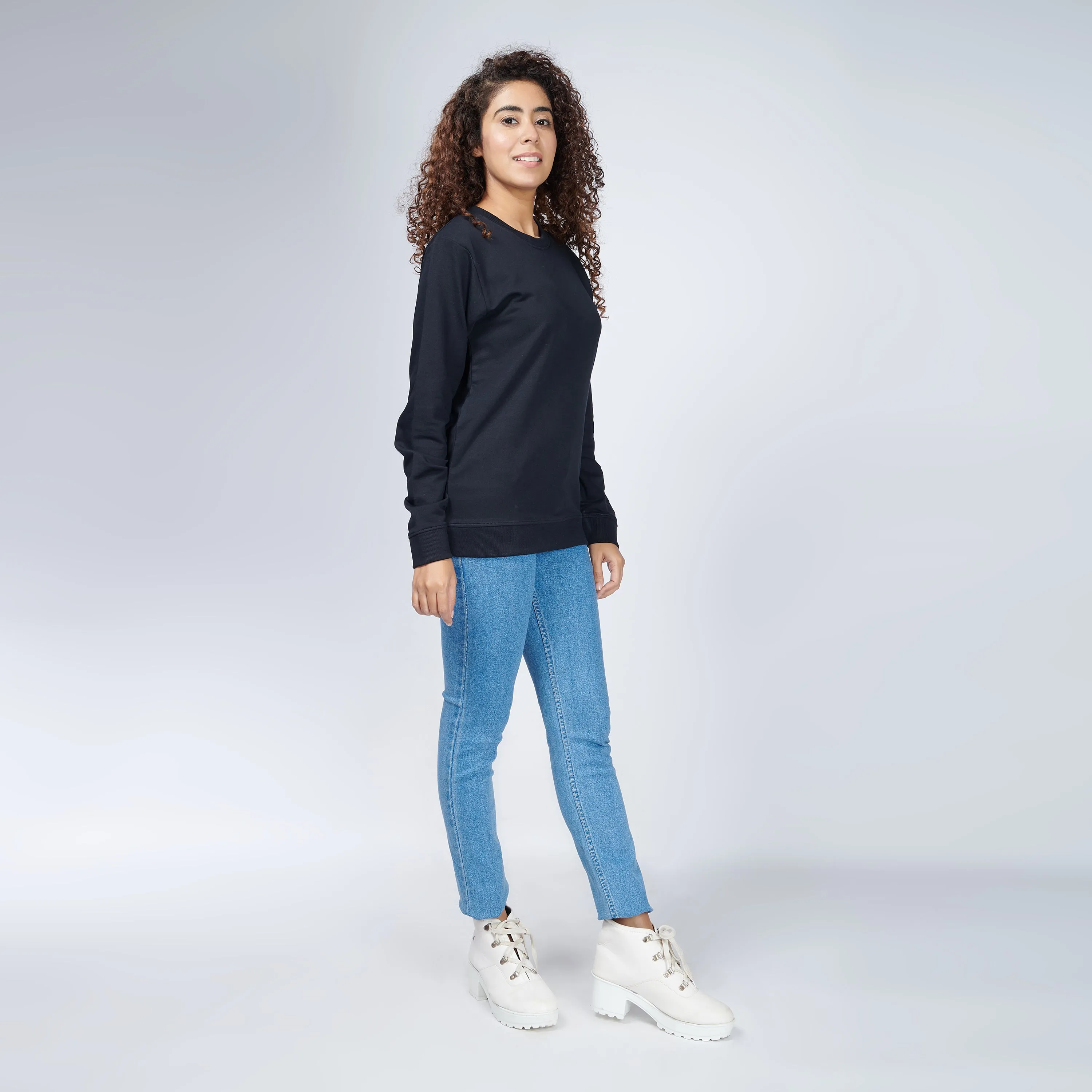 Black Crew Neck Sweatshirt for Women