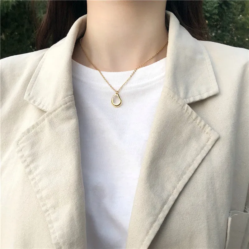 Design Feels Irregular Geometry Pendant Necklace