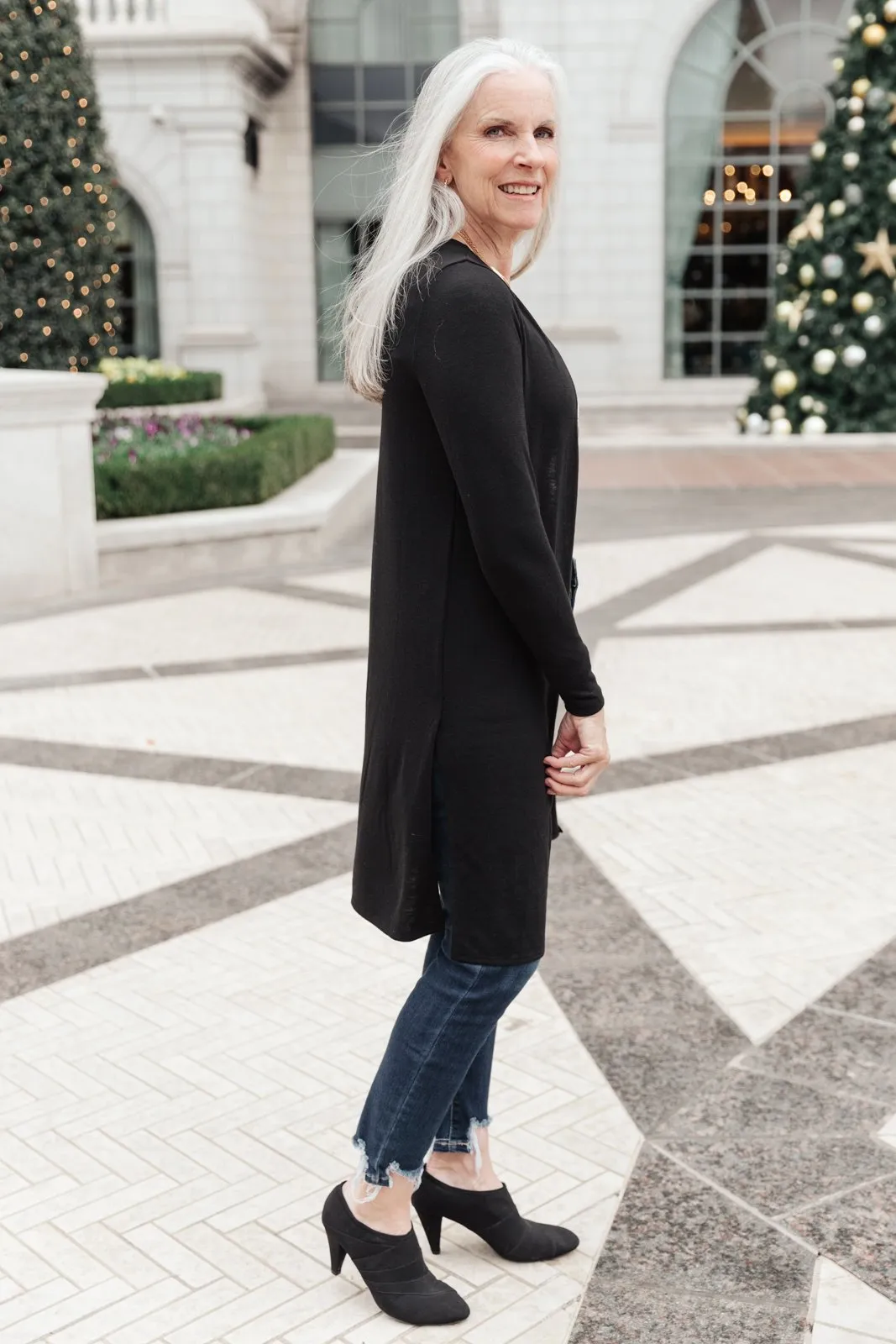 DOORBUSTER Alexis Lightweight Long Knit Cardigan in Black