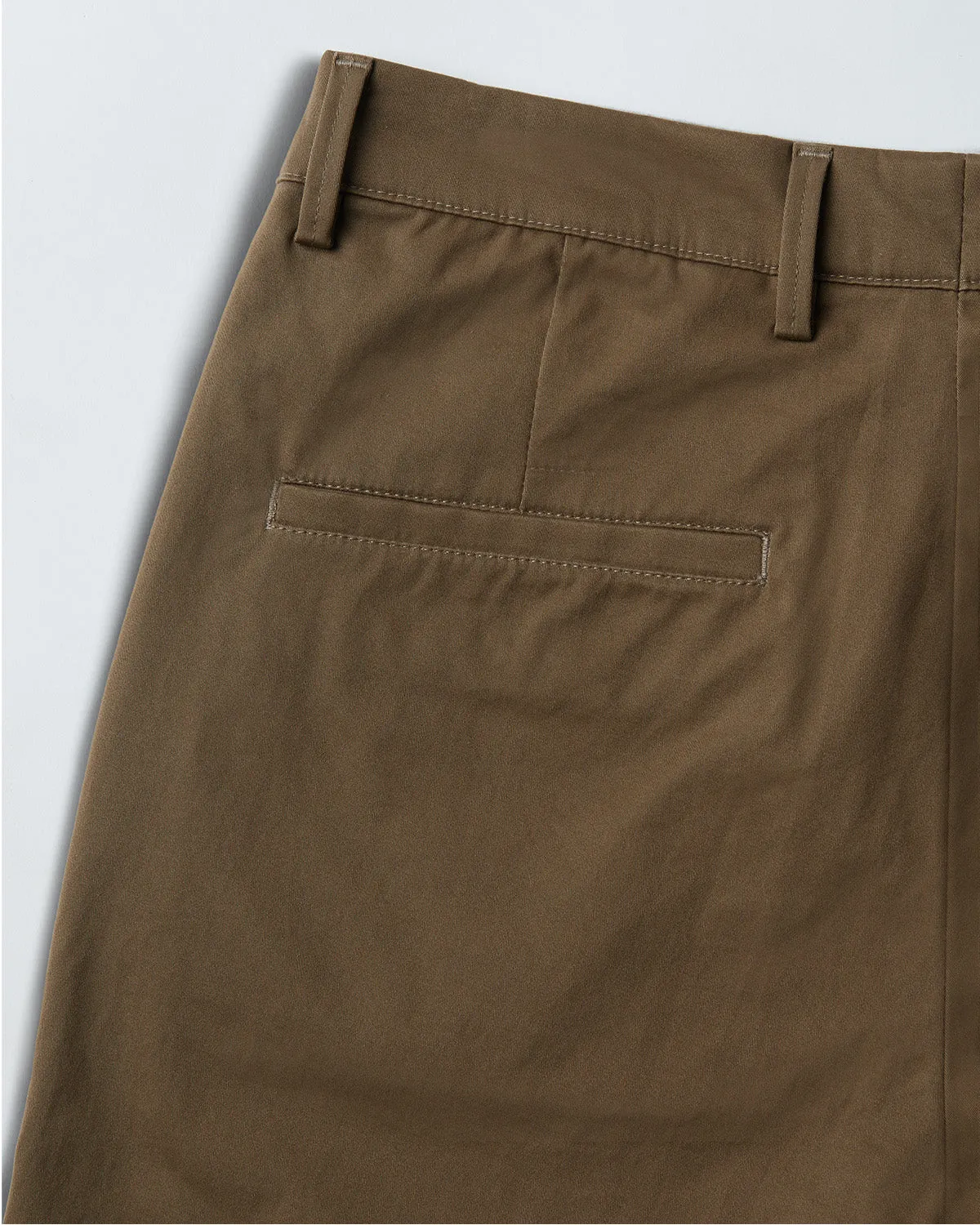 Elevate Everyday Stretch Chinos - Dark Olive