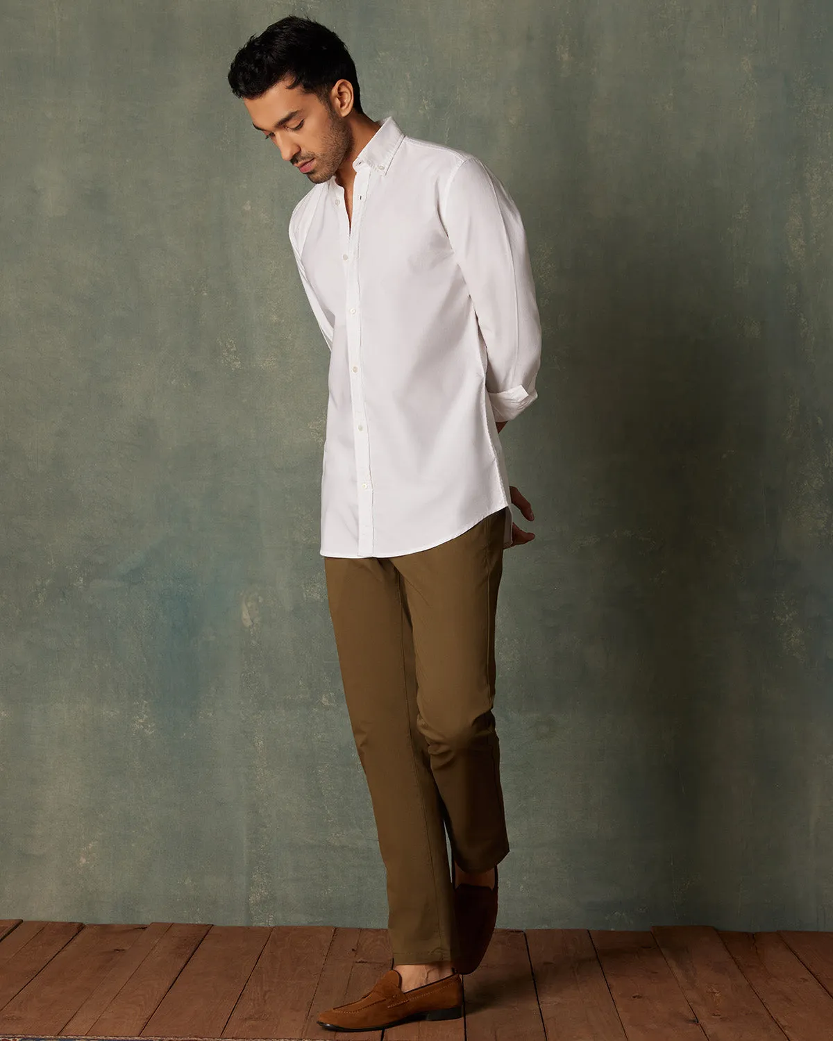 Elevate Everyday Stretch Chinos - Olive