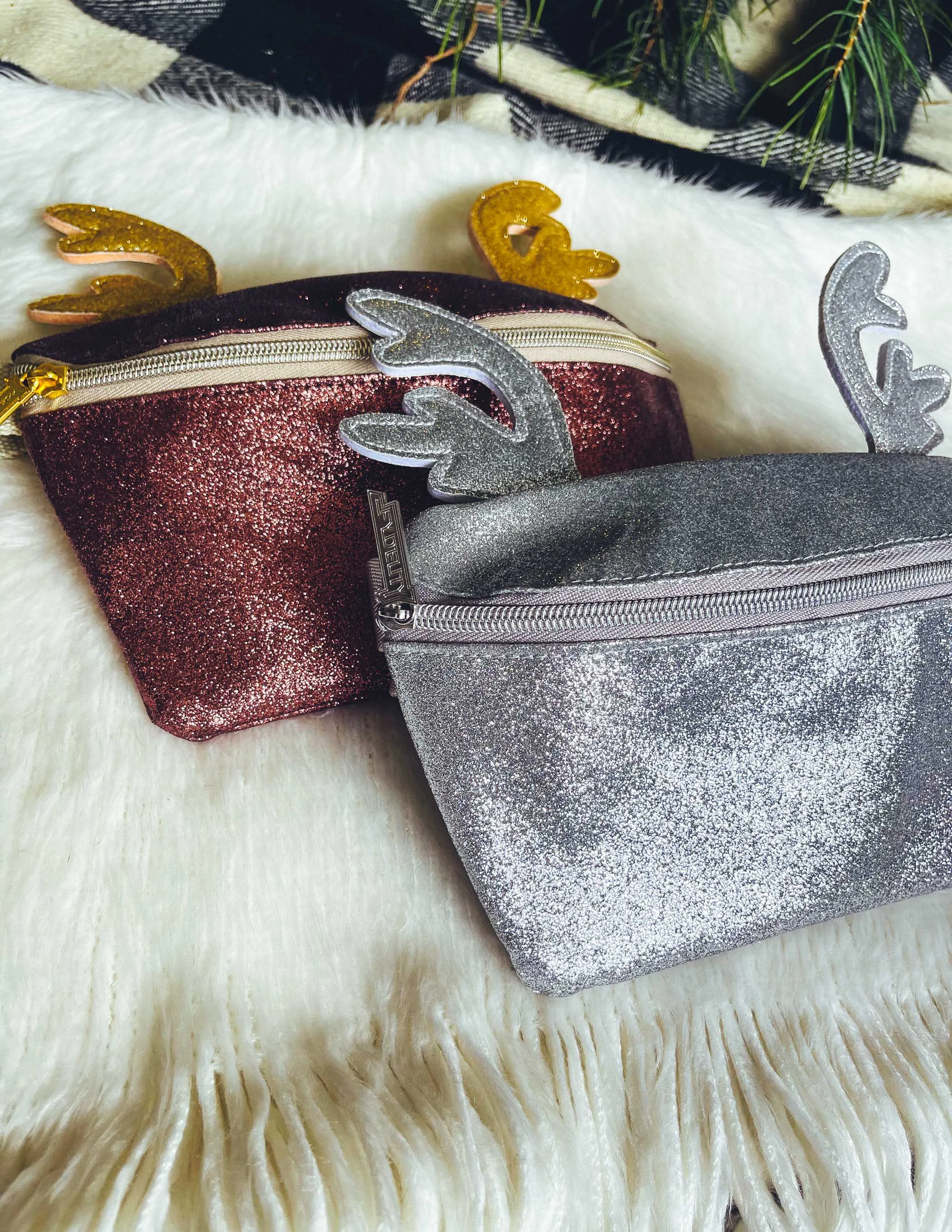 HOLO.DAZE Fanny Packs- Glitter Reindeer Brown & Gold