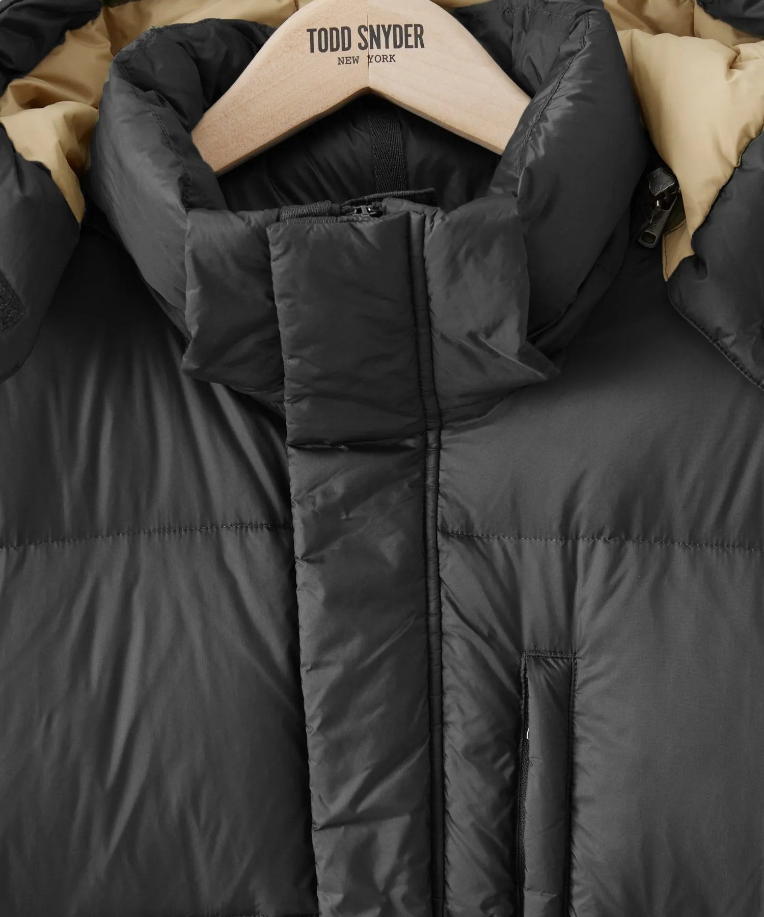 Italian Long Tech Down Parka in Black