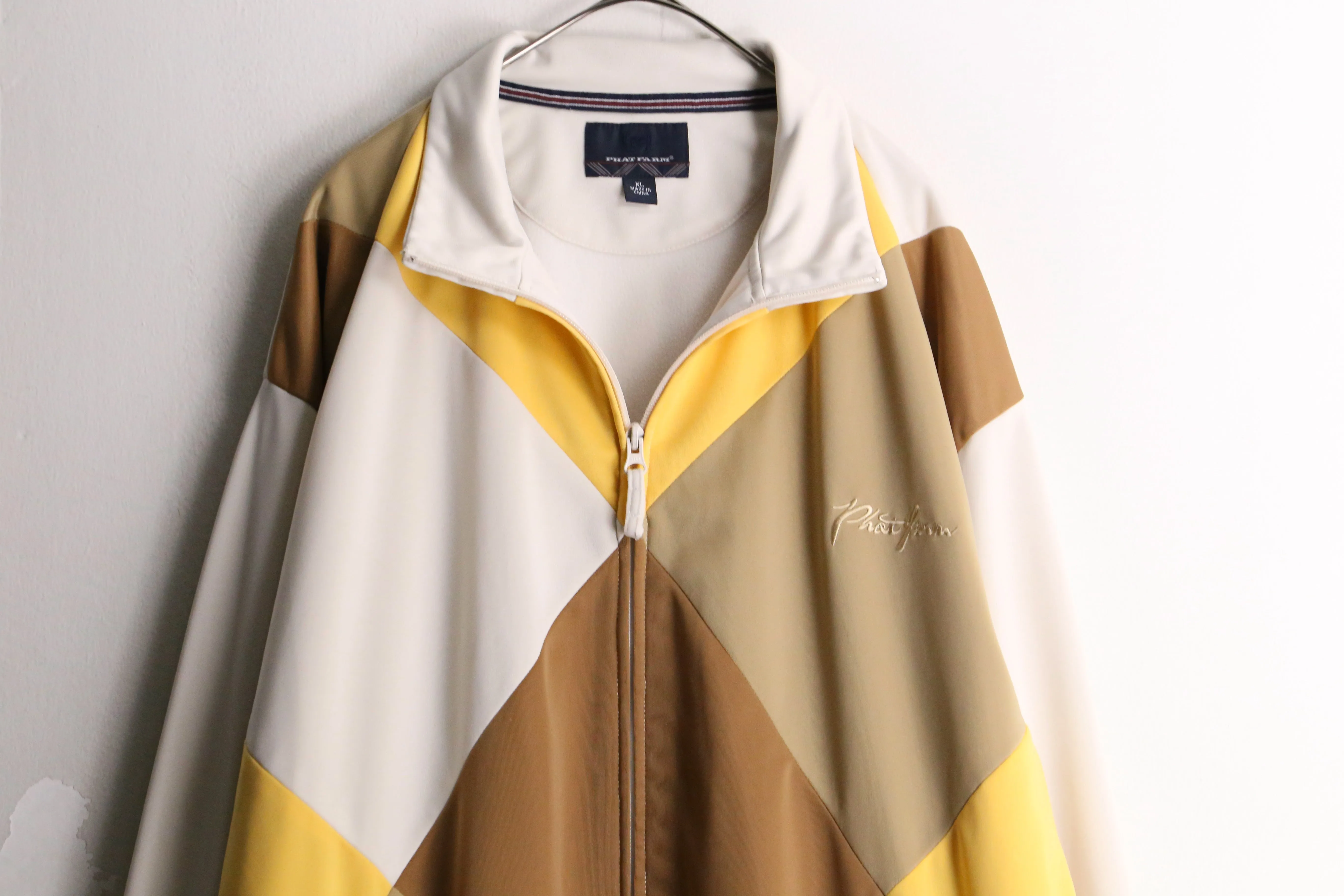 “PHAT FARM” rhombus switch color loose track jacket