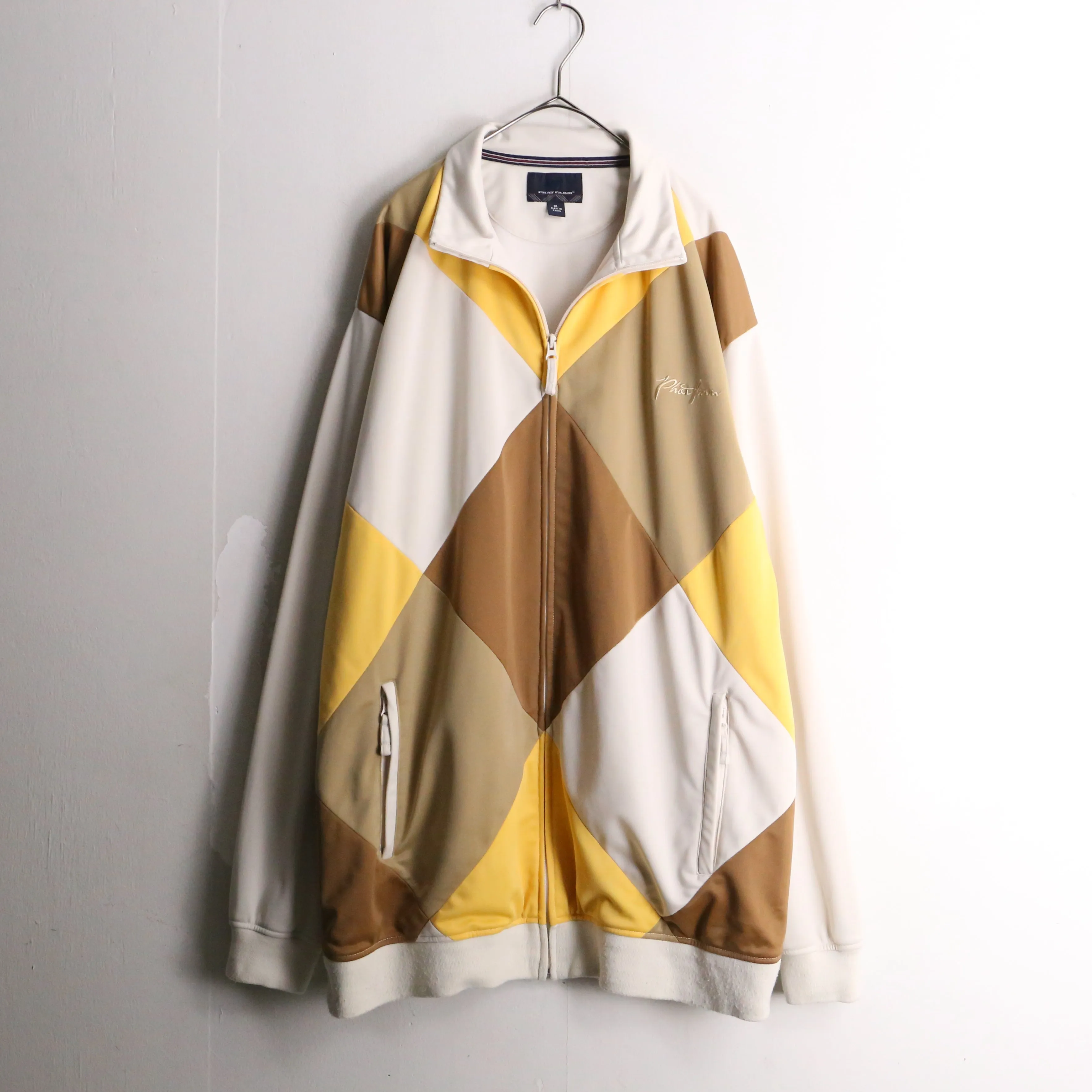 “PHAT FARM” rhombus switch color loose track jacket