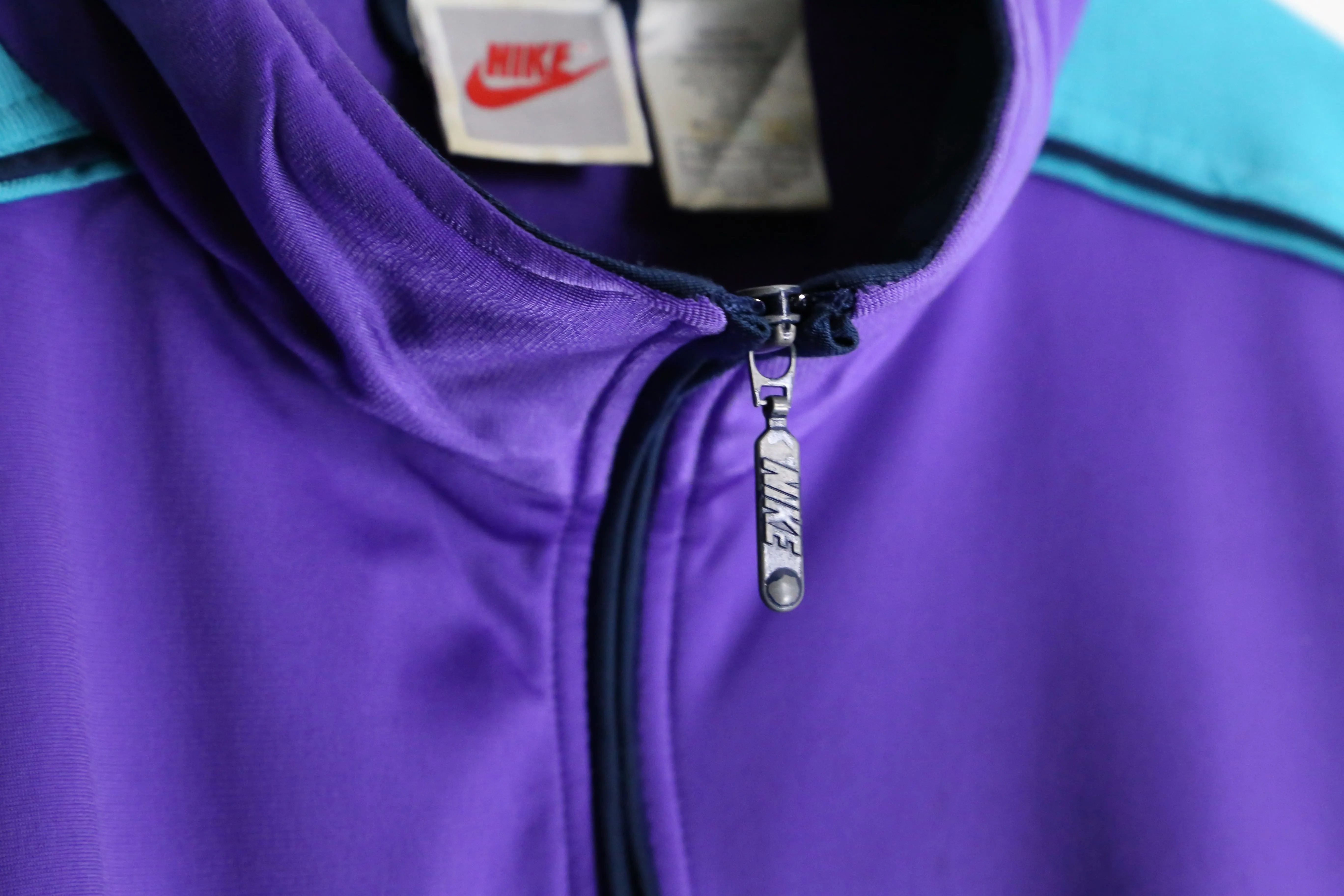 "NIKE" blue 3tone raglan track jacket