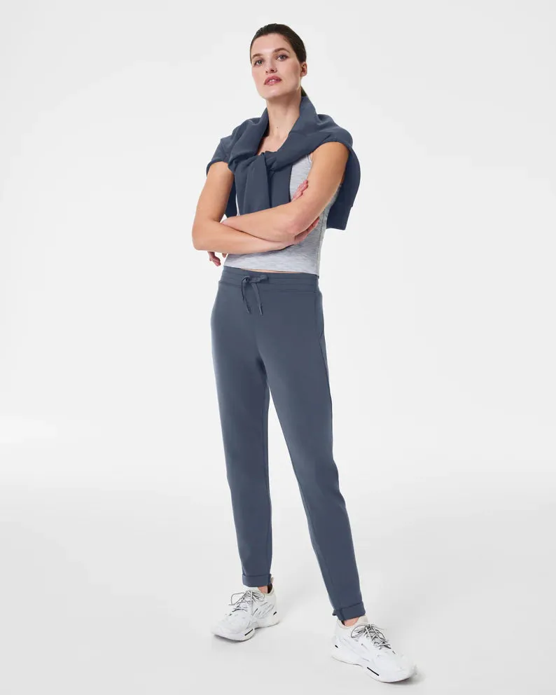 SPANX AirEssentials Tapered Pant