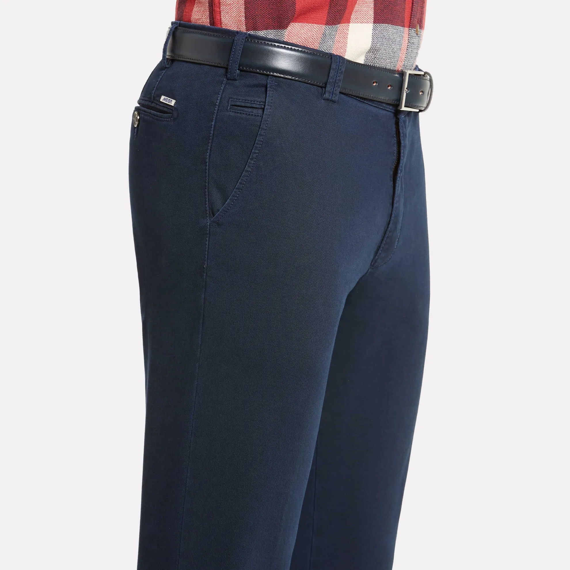 Super Stretch Double-Dye Fine Twill Cotton Chinos / Navy Blue