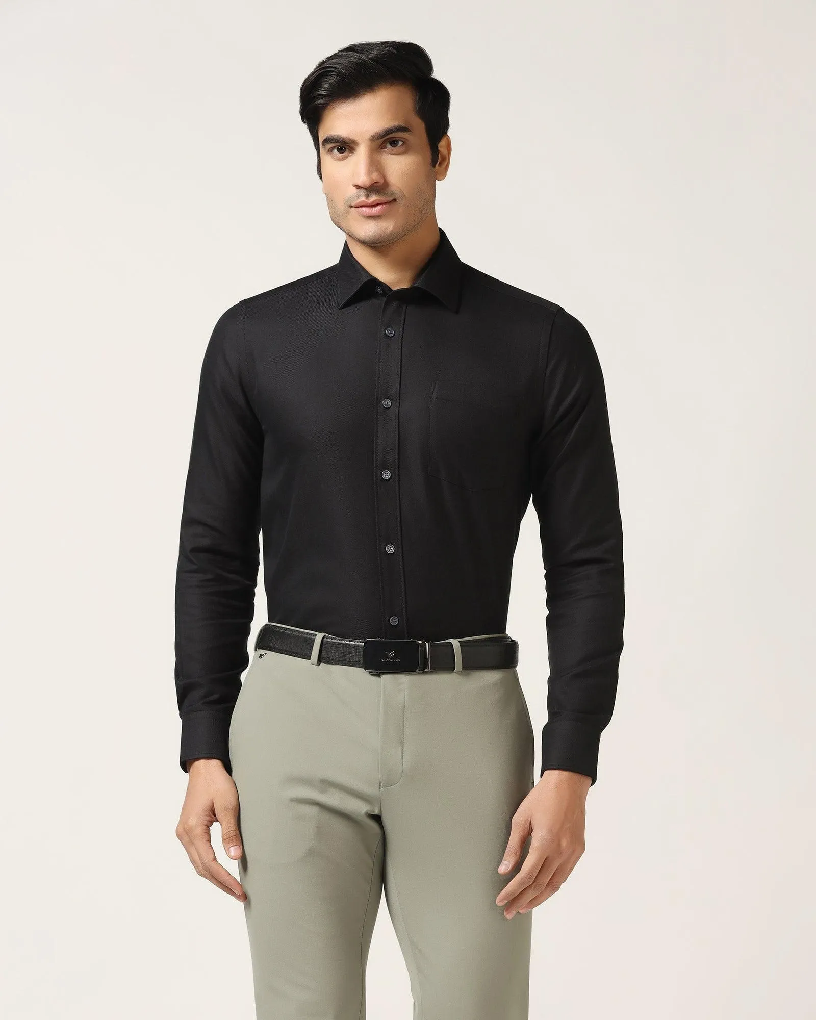 Temp Tech Formal Black Solid Shirt - Antony