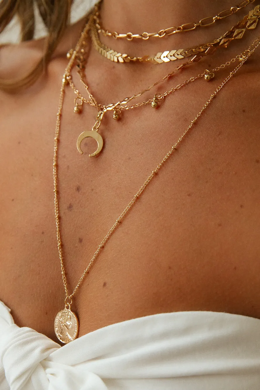 Treasuring You Necklace Gold