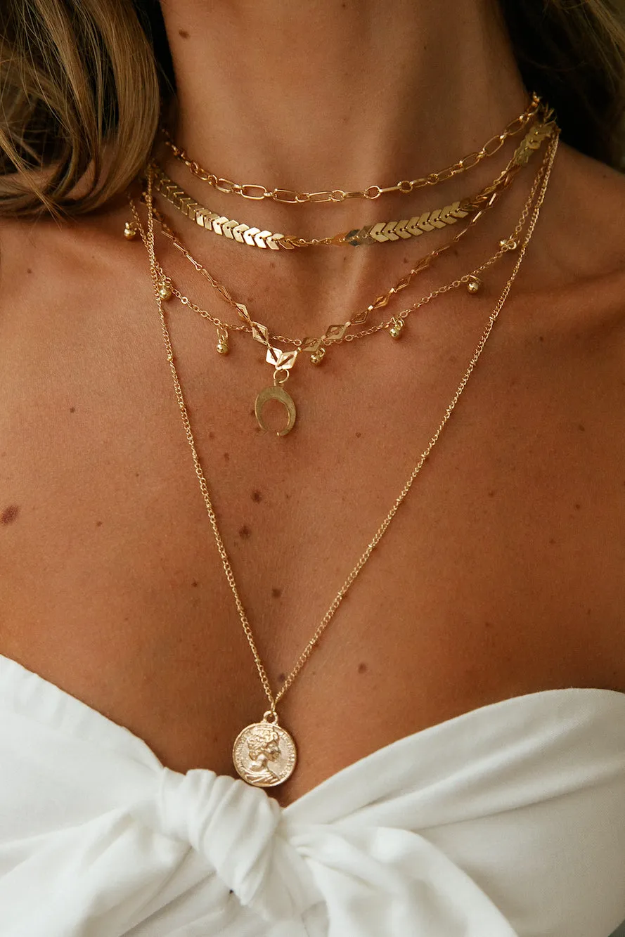 Treasuring You Necklace Gold