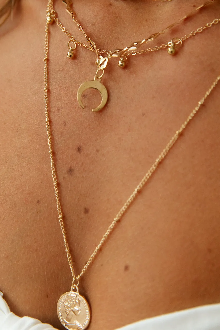 Treasuring You Necklace Gold